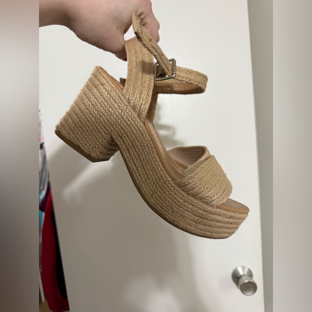 Soda Women's Tan Platform Sandals